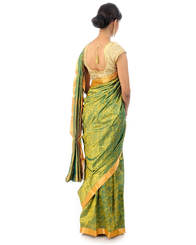 Picture of Teal Green Bangalore Silk Shari Crafted with Pattern Floral Zari Border