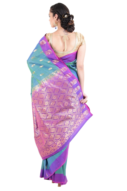 Picture of Shaded Green & Orchid Uppada Silk Shari Carved with Artistic Flowery Designs