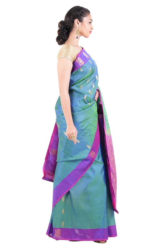 Picture of Shaded Green & Orchid Uppada Silk Shari Carved with Artistic Flowery Designs