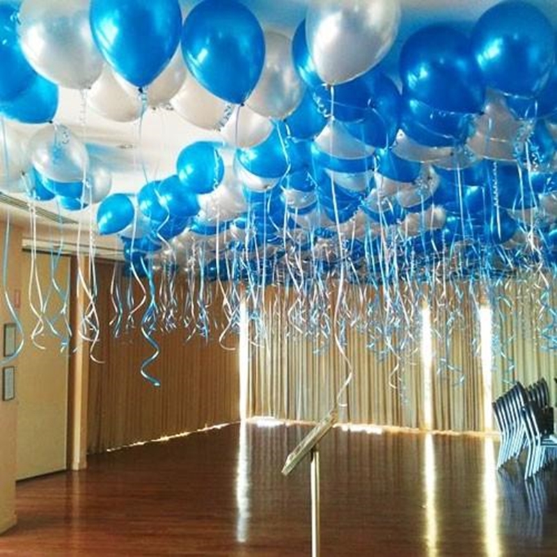 Picture of Blue and Silver Balloon Deco